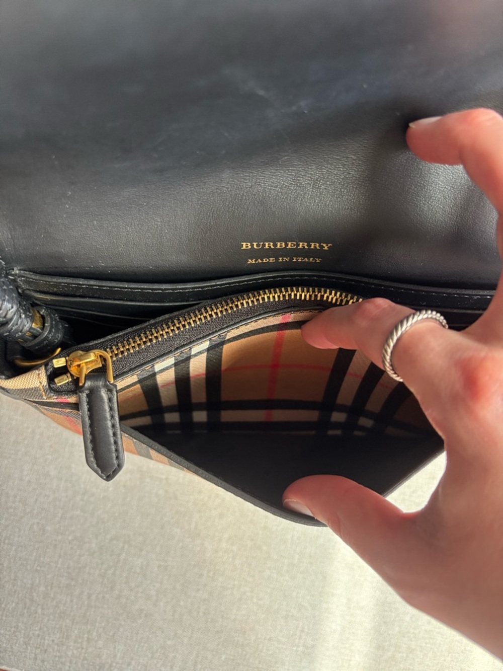 Burberry Hampshire Check Crossbody Bag - Picture 7 of 16